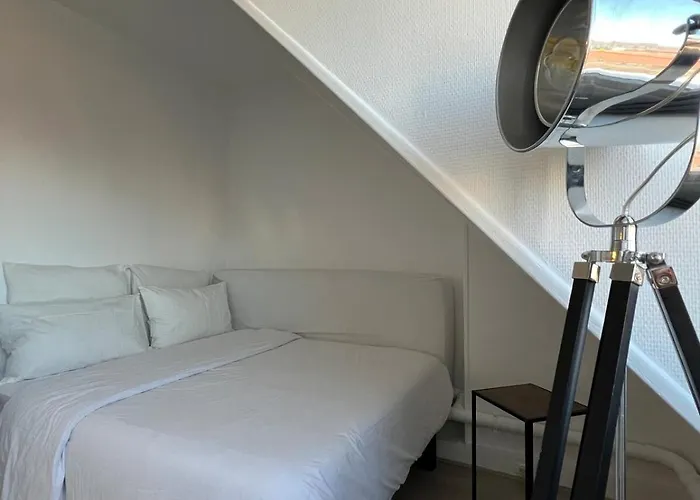 In 16th Arrondissement Exelmans Auteuil Appartement